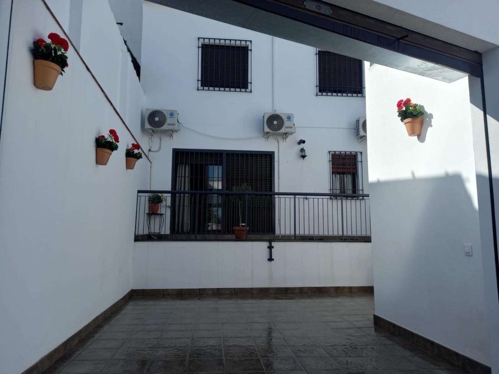 Casa Isabel Vila Zuheros Exterior foto
